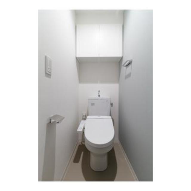 トイレ　※写真は同タイプ住戸です。