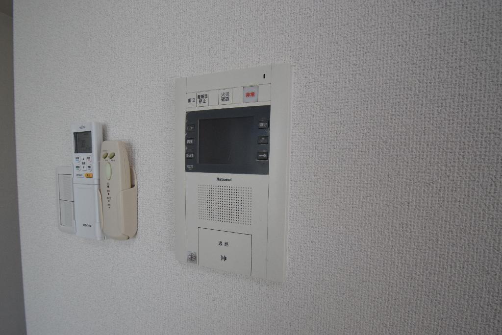 セキュリティ　カメラ付インターホン