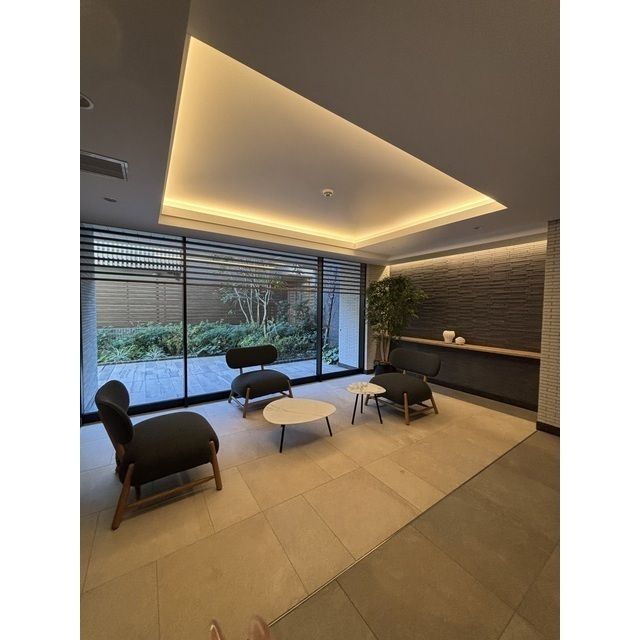 ロビー　ゆとりのあるロビーです