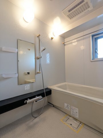 バス・シャワールーム　バス