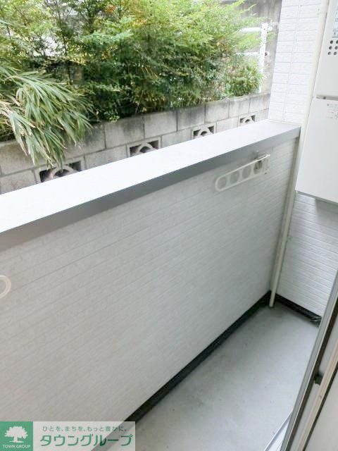 バルコニー　バルコ二ー