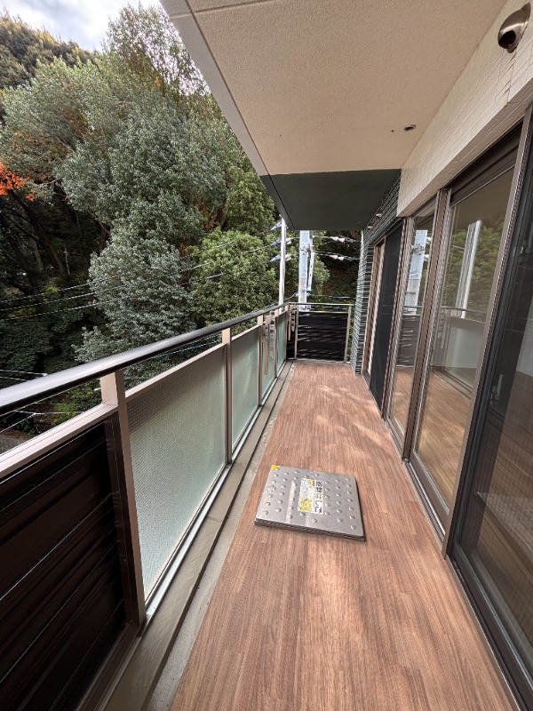 バルコニー　４０１号室　写真