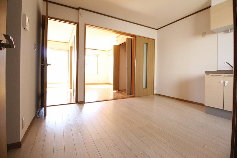 居室・リビング　別号室の参考写真です。