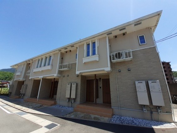 建物外観　落ち着いた雰囲気の外観です