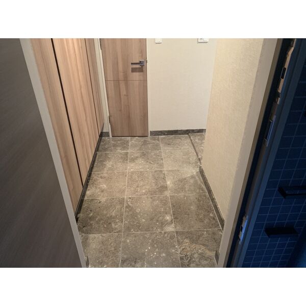 玄関　別室の参考写真です。※現況優先