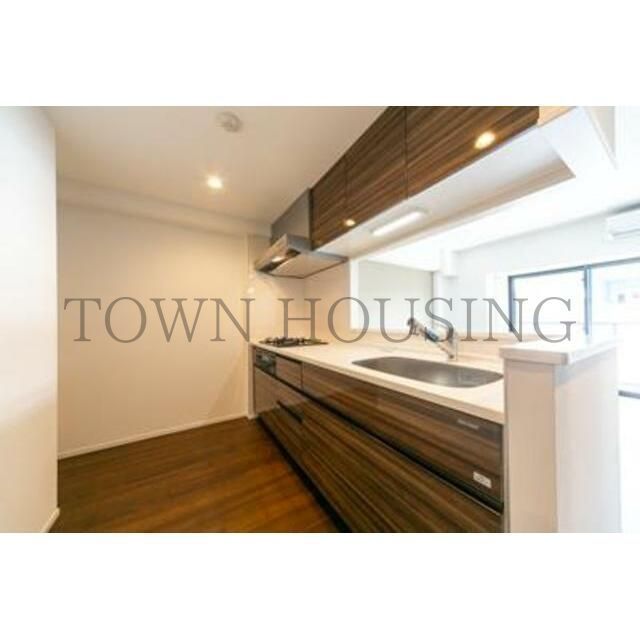 キッチン　お部屋探しは株式会社　タウンハウジング　までお気軽にお問合…