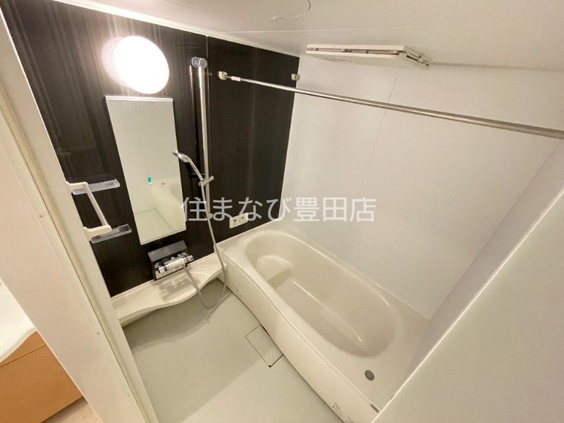 バス・シャワールーム　同型別部屋写真