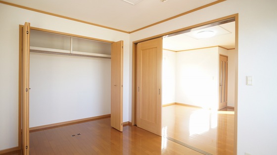 収納　クローゼット