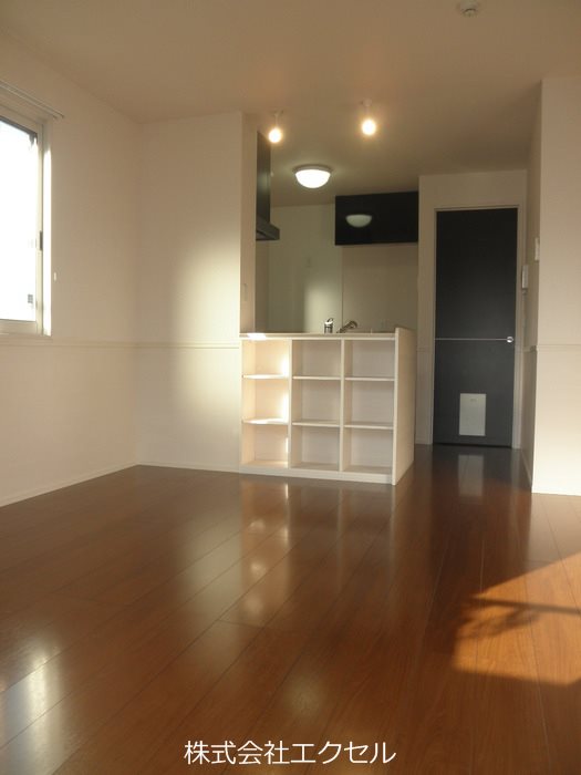 居室・リビング　明るいお部屋です。