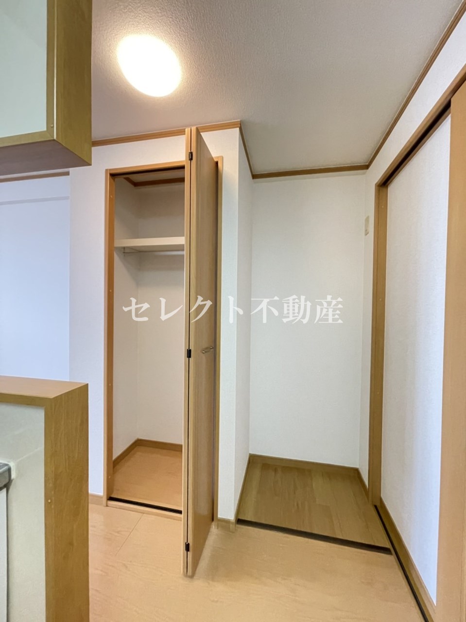 その他部屋・スペース　【八反丸ビルII】収納豊富です