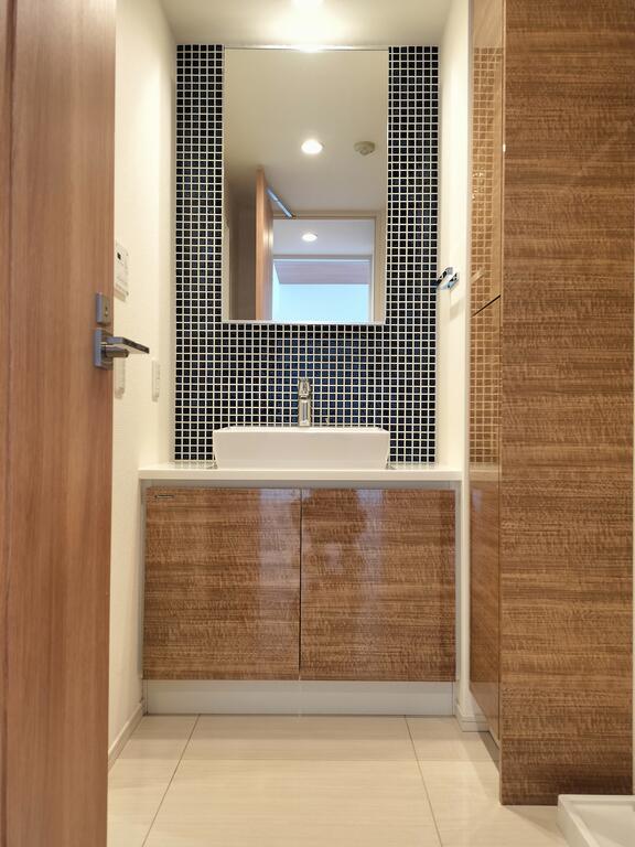洗面設備　別のお部屋の写真です
