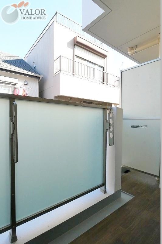 バルコニー　バルコニー