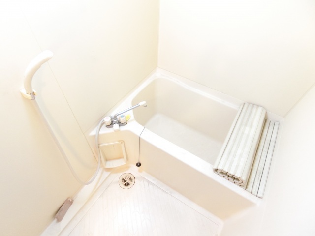 バス・シャワールーム　リフォーム中