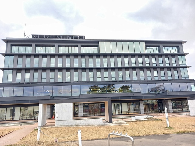 役所　大館市役所本庁舎（役所）まで217m