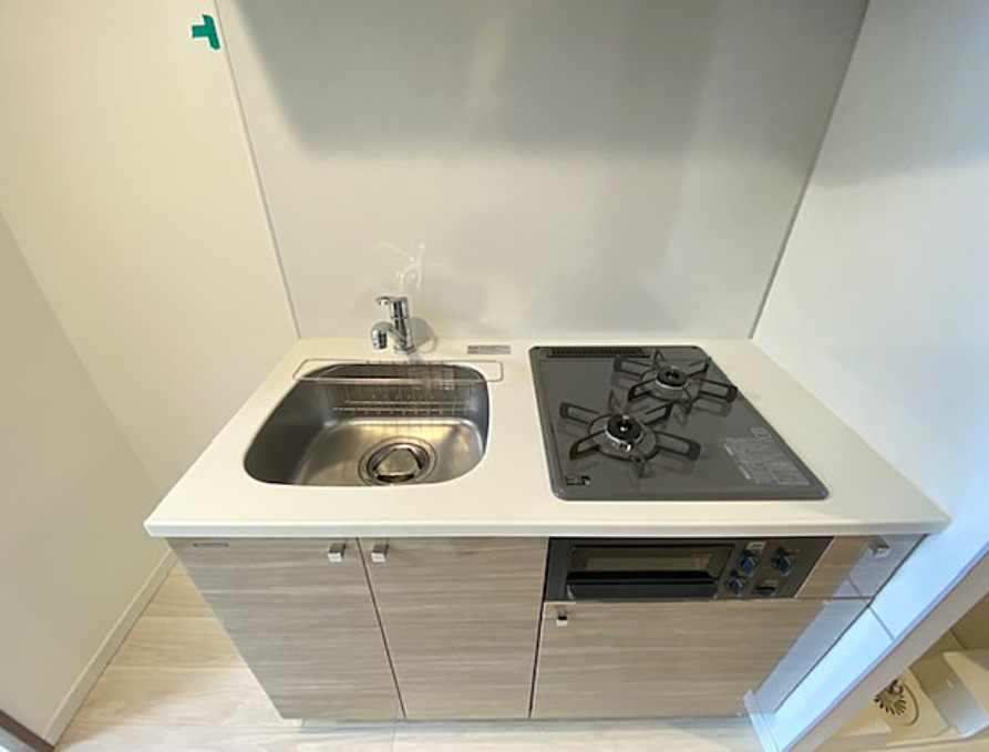 キッチン　ガスコンロ2口、グリル
