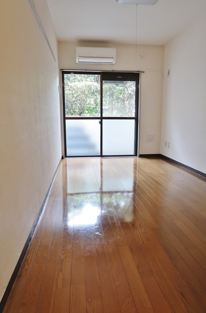 居室・リビング　居室