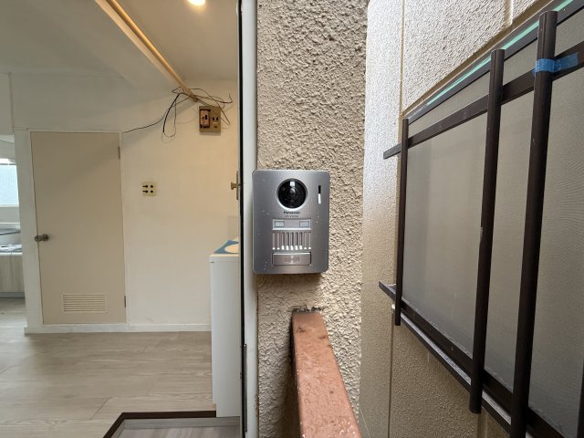 駐車場　駐車場の入り口です