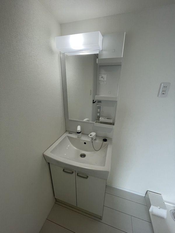 洗面設備　☆嬉しい独立洗面台☆