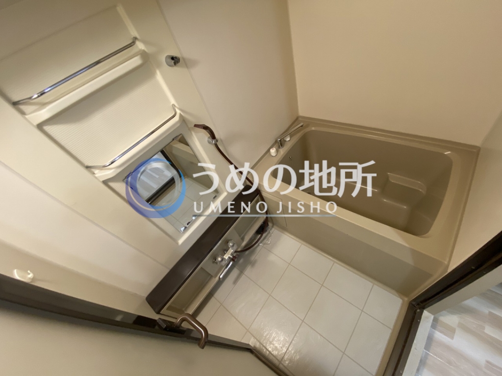 バス・シャワールーム　浴室