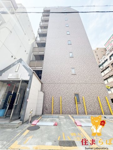 建物外観　「見ないで終わるには、惜しすぎる。」