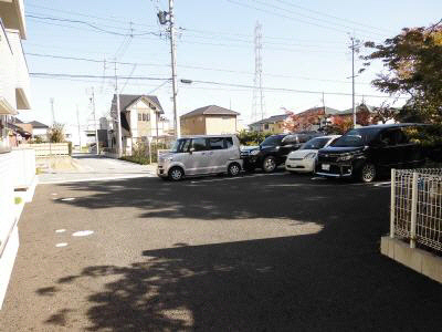 駐車場　駐車場