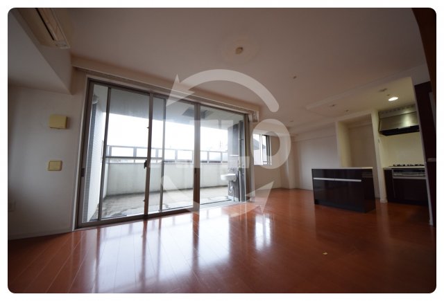 居室・リビング　CITY SPIRE夕陽丘　リビング