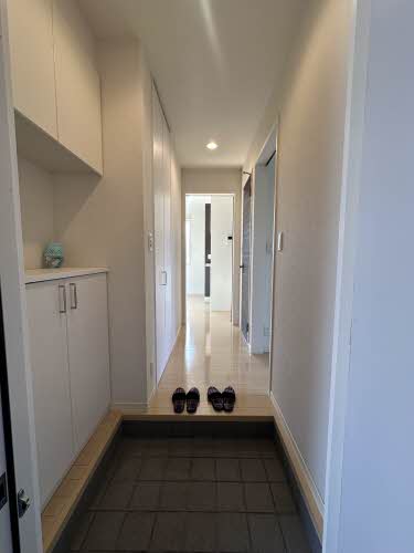 玄関　シンプルで使いやすい玄関です