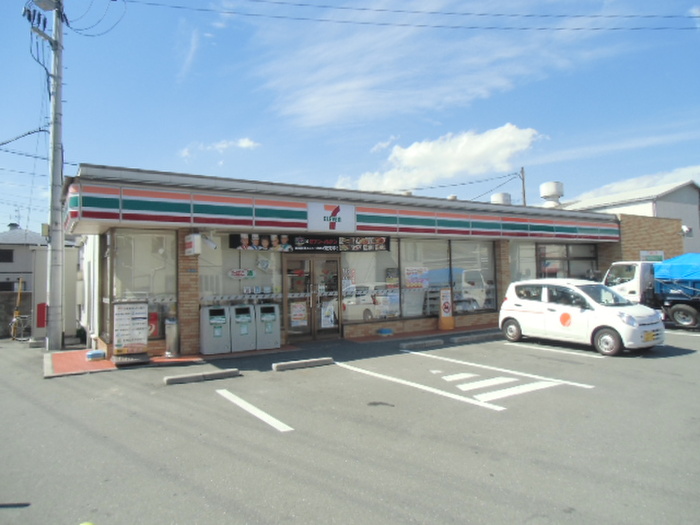 コンビニ　セブンイレブン 寝屋川点野3丁目店（コンビニ）まで159m