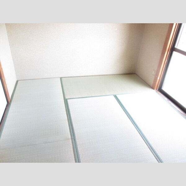 居室・リビング　和室　南