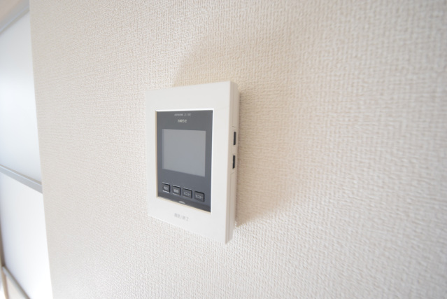 セキュリティ　モニター付きインターホン