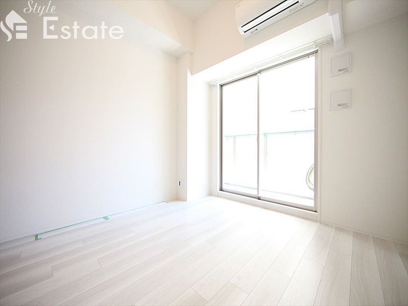 居室・リビング　内装