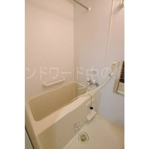 バス・シャワールーム　詳細は、ウィンドワード中の島店までご相談下さい。