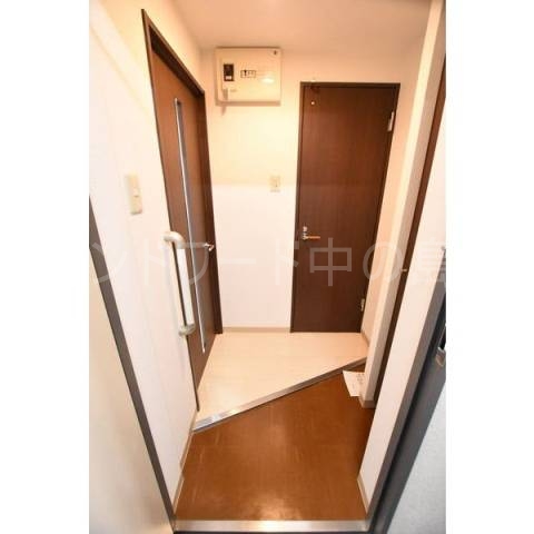 玄関　詳細は、ウィンドワード中の島店までご相談下さい。