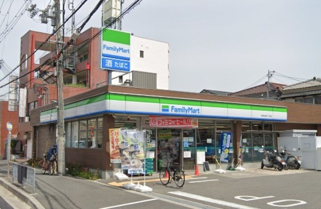コンビニ　ファミリーマート　摂津正雀三丁目（コンビニ）まで609m