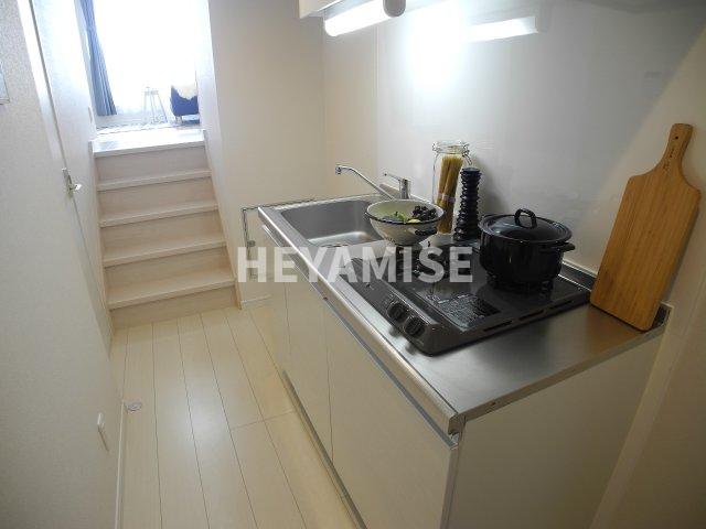 キッチン　ゆとりのあるシンク幅　※モデルルーム