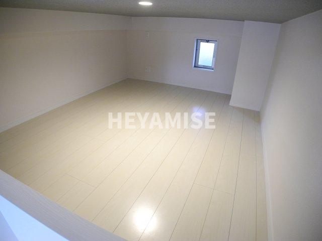 その他部屋・スペース　広めのロフト　※モデルルーム