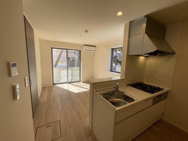 居室・リビング　★明るいフローリングのお部屋です★