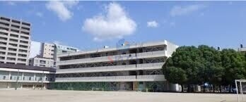 小学校　豊津第一小学校（小学校）まで871m