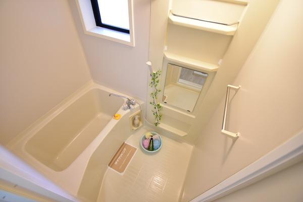 バス・シャワールーム　※同物件別室※