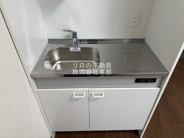 キッチン　自炊派には便利なガスコンロ設置可能キッチンです♪