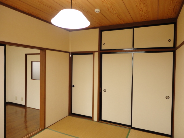 収納　押し入れ収納