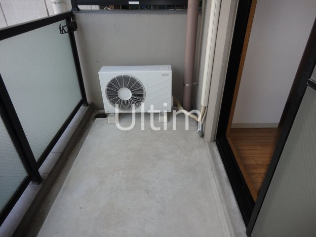 バルコニー　別部屋のお写真です。ご参考までに！