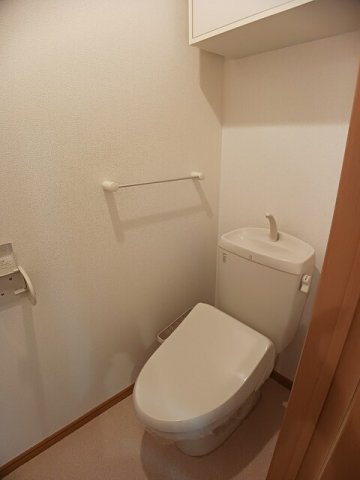 トイレ　トイレもきれいです