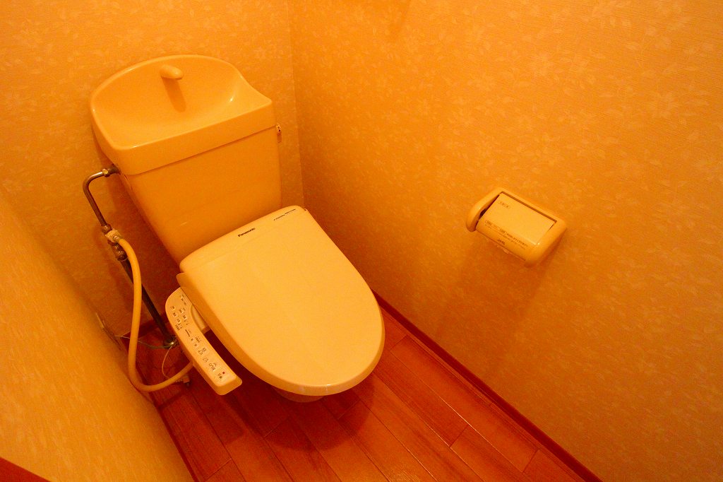 トイレ　トイレ　※別号室参考写真