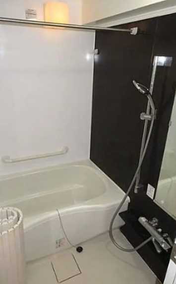 バス・シャワールーム　風呂