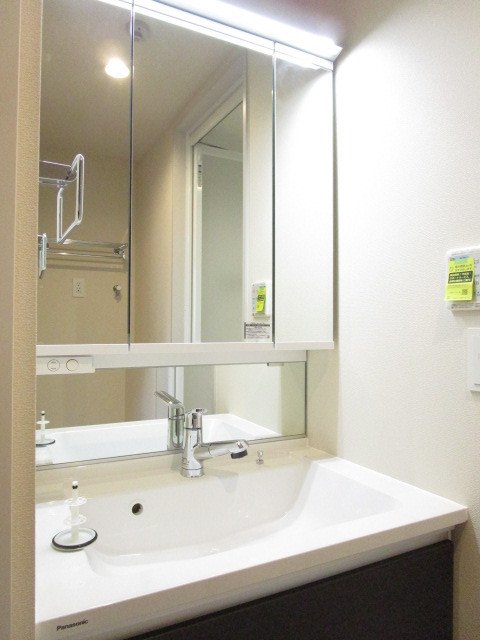 洗面設備　独立洗面台