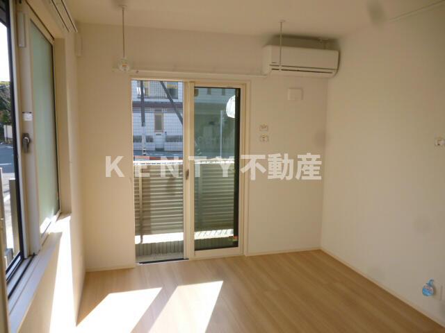 居室・リビング　おしゃれな居間です