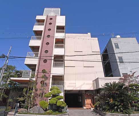 建物外観　本格鉄筋マンションです。