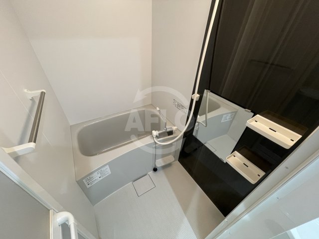 バス・シャワールーム　ＪＩＮＯ新町　浴室