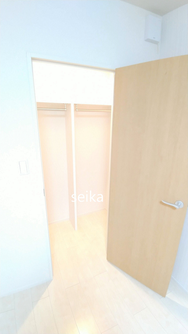 収納　収納扉は引き戸のお部屋もございます※現況優先